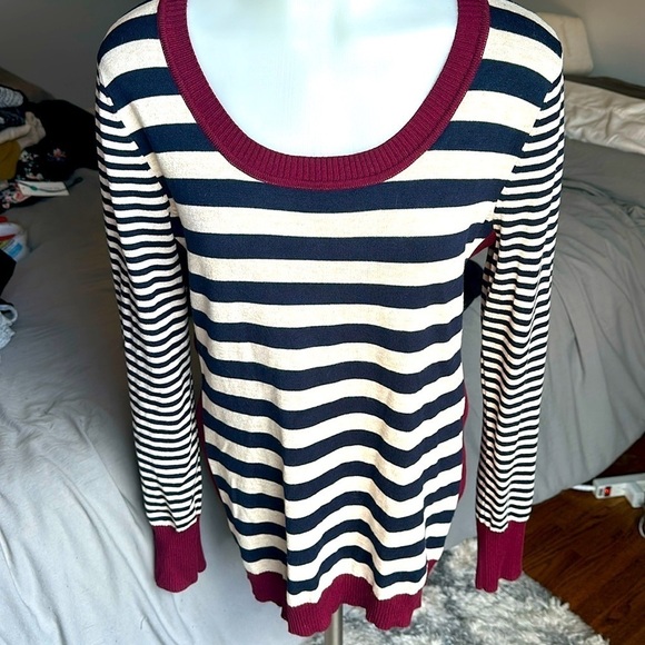 Olive & Oak Sweaters - Size M Olive & Oak Maroon and Navy stripe sweater